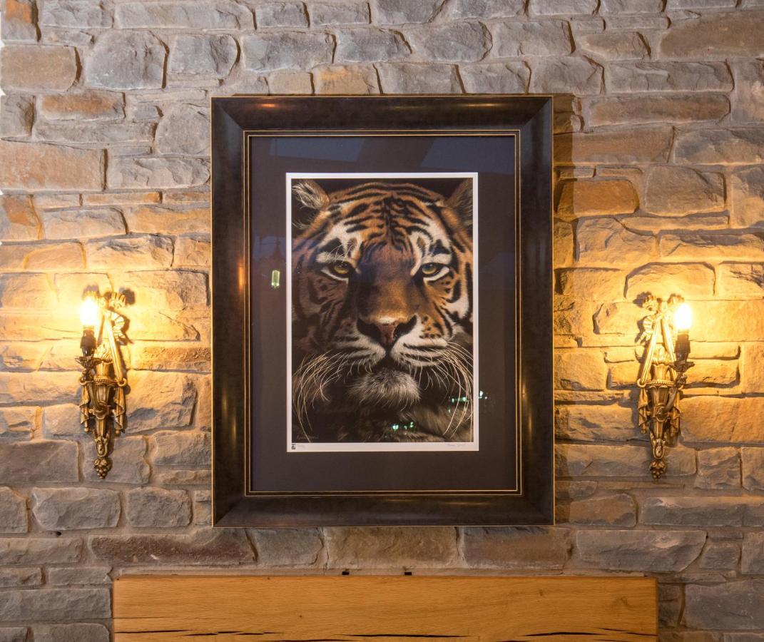 The Tiger Inn 머티르티드필 외부 사진